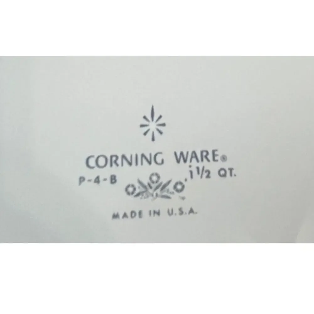 Vintage 1980s Corning Ware Blue Cornflower P-4-B 1 1/2 Quart Casserole w/ Lid